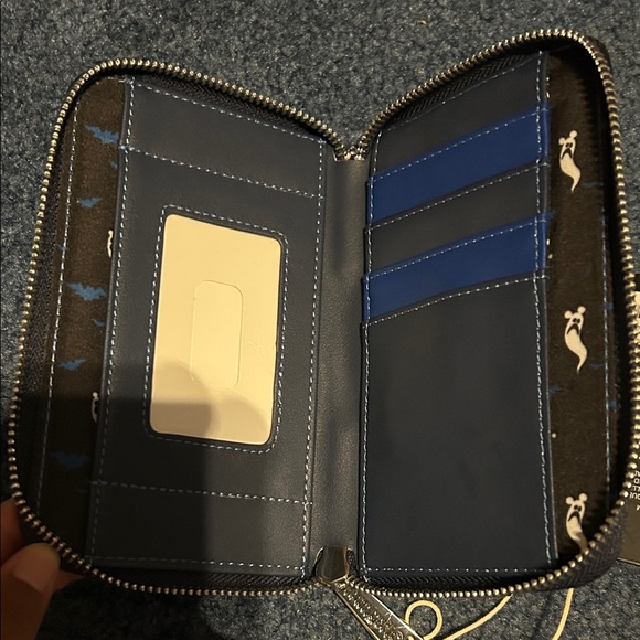 Disney Loungefly Halloween Wallet - Picture 6 of 7